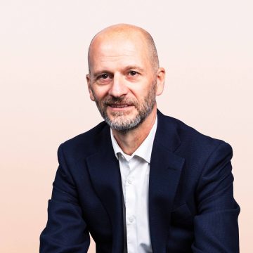 Headshot of AIS Chief Operating Officer David Smith